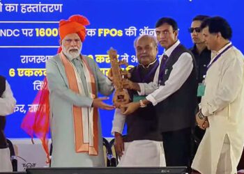 पीएम मोदी का भारत पर तीखा हमला: ‘जिन्होंने कभी कहा था कि इंदिरा इज इंडिया, इंडिया इज इंदिरा, वे अब…’