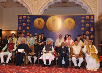 कुशाभाऊ ठाकरे हॉल में “चैंपियंस ऑफ चेंज मध्यप्रदेश” पुरस्कार समारोह का आयोजन