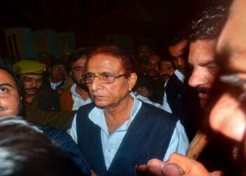 उत्तर प्रदेश: पीएम मोदी, योगी आदित्यनाथ के खिलाफ नफरत फैलाने वाले भाषण मामले में आजम खान दोषी करार