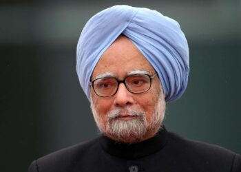 जन्मदिन विशेष : जब पूर्व प्रधानमंत्री मनमोहन सिंह की पत्नी को साधारण महिला समझ...