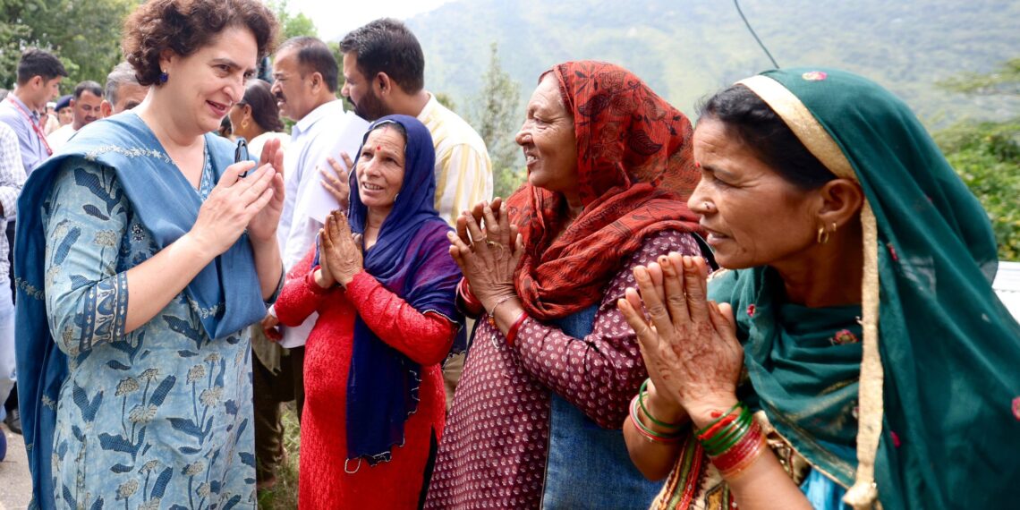 प्रियंका गांधी ने हिमाचल में आई प्राकृतिक आपदा को राष्ट्रीय आपदा घोषित करने को लेकर पीएम मोदी को लिखी चिट्ठी