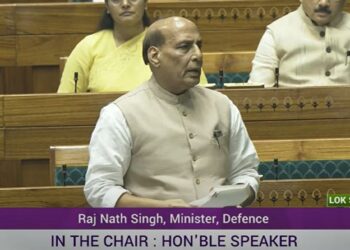 चीन पर सीना चौड़ा करके चर्चा करने को तैयार हूं - रक्षा मंत्री राजनाथ सिंह