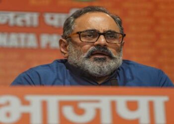 बाल यौन शोषण सामग्री हटाने के लिए यूट्यूब को नोटिस जारी
