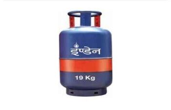 आज से बढ़े कमर्शियल एलपीजी सिलेंडर के दाम