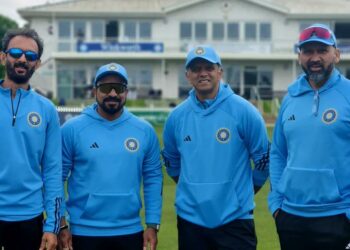 टीम इंडिया के मुख्य कोच राहुल द्रविड़ सहित अन्य सहयोगी स्टाफ का अनुबंध बढ़ा