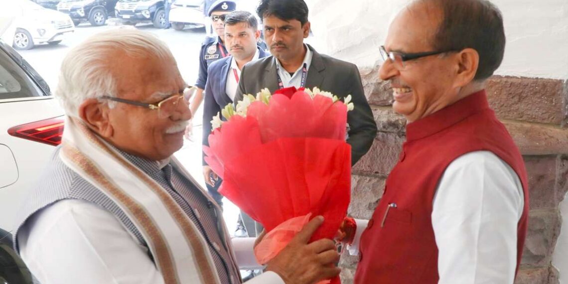 मध्य प्रदेश में सीएम पर सस्पेंस आज खत्म, बीजेपी पर्यवेक्षकों की बैठक