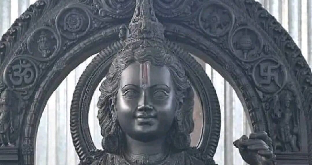 सामने आई भगवान रामलला की पहली तस्वीर