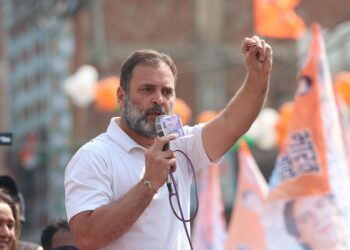 कांग्रेस ने आदिवासियों के लिए "आदिवासी न्याय" का वादा किया