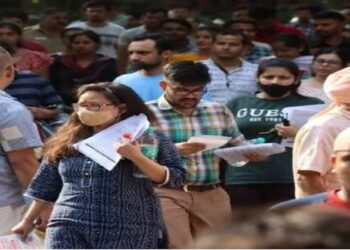 UPPSC 2024 Eligibility Criteria: यूपीपीएससी पीसीएस परीक्षा तिथि घोषित, यूपी में SDM बनने की क्या है एजुकेशनल क्वालिफिकेशन और उम्र सीमा?