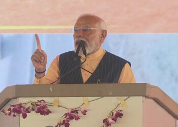 धारा 370 हटने के 'विकसित भारत, विकसित जम्मू कश्मीर' कार्यक्रम में भाग लेंगे पीएम मोदी