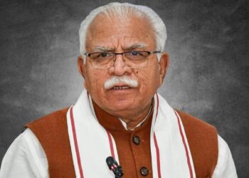 हरियाणा सीएम मनोहर लाल खट्टर ने दिया इस्तीफा