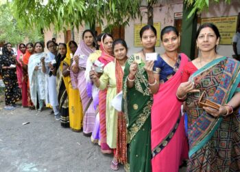 पांचवें चरण में 11 बजे तक कितना प्रतिशत मतदान हुआ