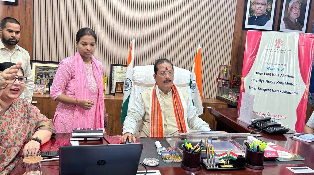 बिहार: नीट के क्लीन न होने में तेजस्वी यादव के PA का हाथ: उपमुख्यमंत्री विजय सिन्हा - Panchayati Times