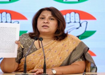 पीएम के शपथ ग्रहण के बाद कांग्रेस का बड़ा आरोप