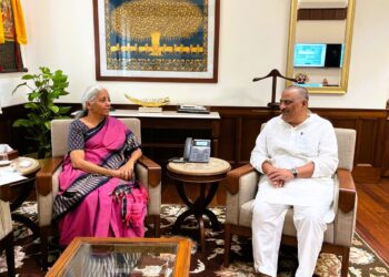 उत्तर बिहार में बाढ़ के दीर्घकालिक समाधान की दिशा में संजय झा ने की बड़ी पहल - Panchayati Times