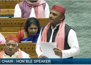 लोकसभा में EVM पर बोले अखिलेश यादव