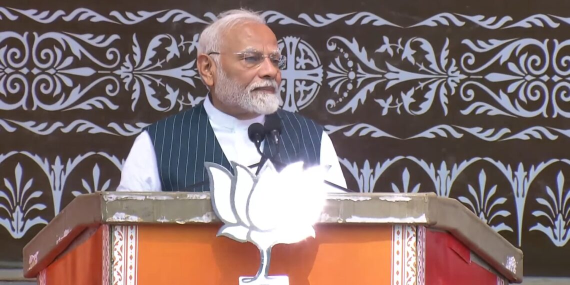 जम्मू-कश्मीर का विधानसभा चुनाव तीन खानदानों और नौजवानों के बीच: पीएम मोदी - Panchayati Times