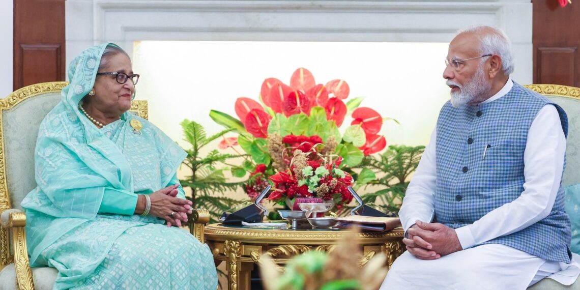 भारत ने बांग्लादेश में PM मोदी द्वारा दिए गए मुकुट की चोरी होने पर जताई चिंता - Panchayati Times