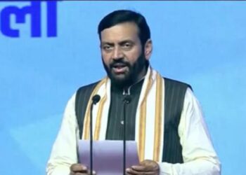 नायब सिंह सैनी ने ली हरियाणा के मुख्यमंत्री पद की शपथ - Panchayati Times