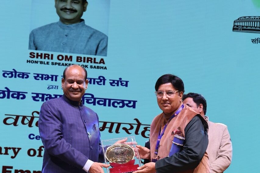 डॉ. कैलाश चंद्र परवाल (सरल) को लोकसभा अध्यक्ष ओम बिरला ने किया सम्मानित - Panchayati Times