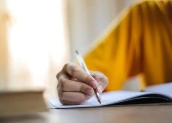 JEE Mains 2025: इंटिमेशन स्लिप हुआ जारी, जानें एडमिट कार्ड के बारे में - Panchayati Times