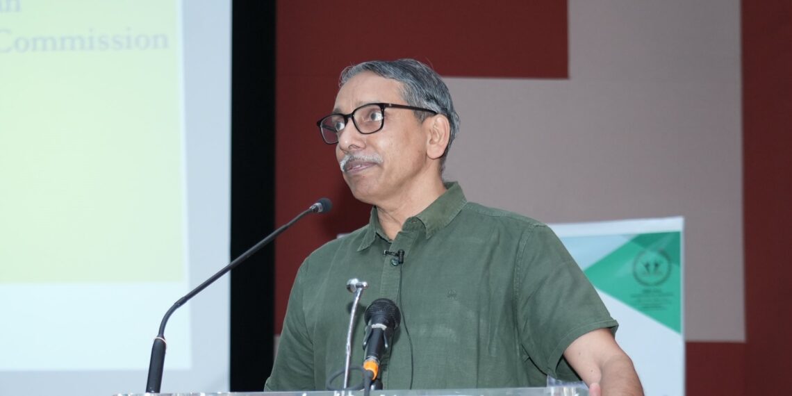 UGC ने 3 विश्वविद्यालयों को पीएचडी में नामांकन करने से रोका - Panchayati Times