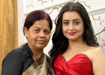 चाहत पांडे और उनकी मां