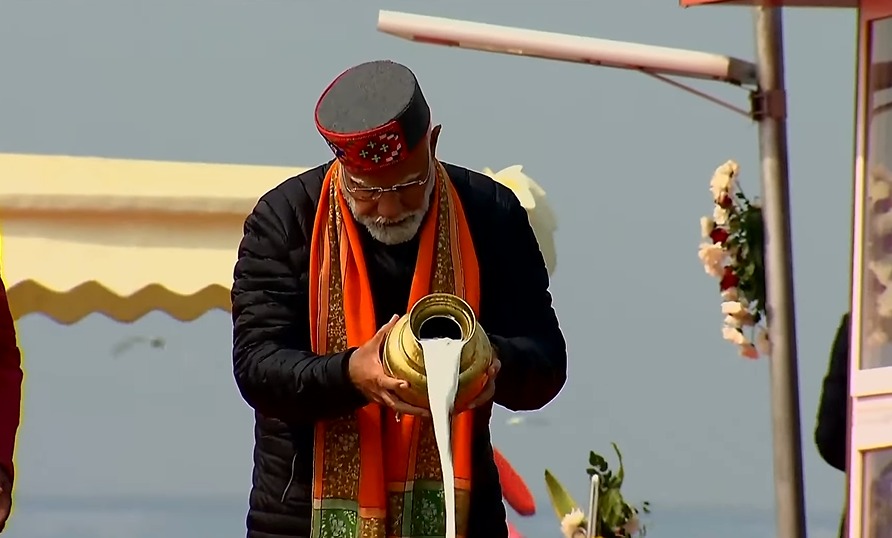 PM Modi In Mahakumbh