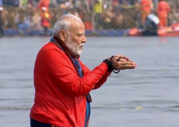 PM Modi In Mahakumbh
