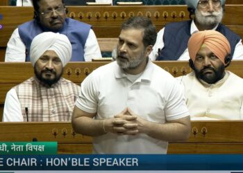 चीन के साथ विदेश सचिव केक काट रहे: राहुल गांधी - Panchayati Times