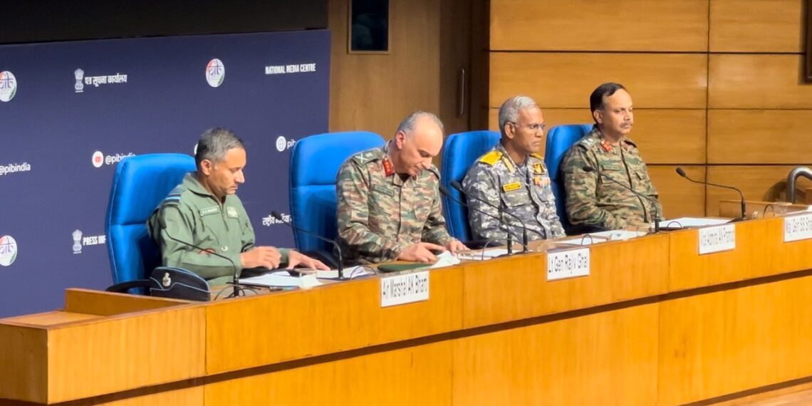 भारतीय वायुसेना ने पाक की PL15 और चीनी PF16 मिसाइल मार गिराई - Panchayati Times