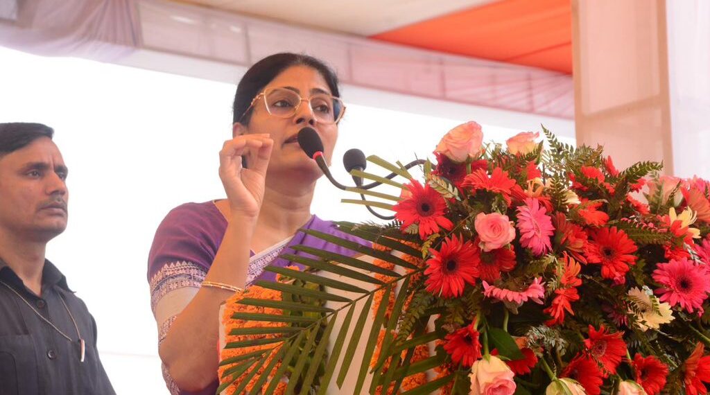 यूपी पंचायत चुनाव: अनुप्रिया पटेल ने अकेले लड़ने का किया एलान - Panchayati Times