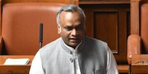 कर्नाटक: ग्रामीण इलाकों की अवैध संपत्तियों से वसूला जाएगा संपत्ति कर - पंचायती टाइम्स कर्नाटक: ग्रामीण इलाकों की अवैध संपत्तियों से वसूला जाएगा संपत्ति कर - Panchayati Times