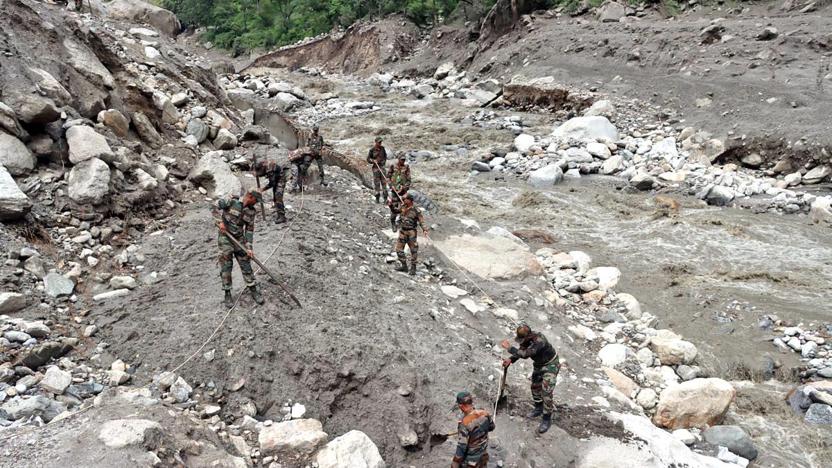 Breaking: 2 people died, several houses washed away and 10 people missing due to cloudburst in Himachal Pradesh