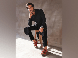 सौरव गांगुली की बनने जा रही बायोपिक, एक्टर राजकुमार राव निभाएंगे ‘दादा’ के किरदार - Panchayati Times