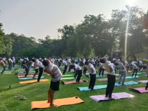 अंतरराष्ट्रीय योग दिवस पर देशभर में उमंग, GMF ने भी लगाया शिविर 