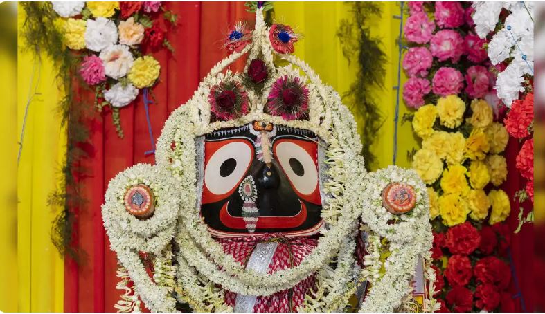 Jagannath Puri Rath Yatra 2025 Live The Grand Procession of Lord Jagannath, Lord Balabhadra, and Goddess Subhadra