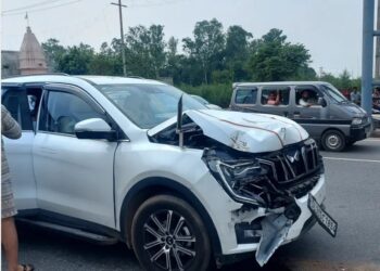 हापुड़ में सड़क हादसे में घायल हुईं शिक्षा मंत्री गुलाब देवी, AIIMS किया गया रेफर - Panchayati Times