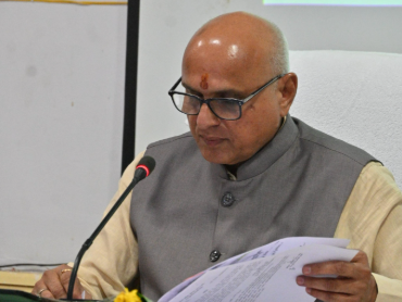 डिलिवरी डेट बता दो, अस्पताल में भर्ती करा देंगे: सांसद राजेश मिश्रा - Panchayati Times