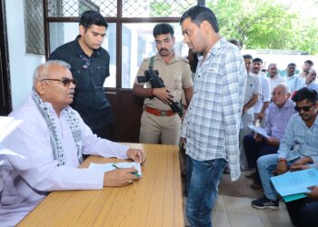 राजस्थान: इतिहास की किताब में अकबर 'महान' नहीं पढ़ाया जाएगा - Panchayati Times