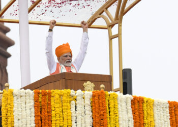 स्वतंत्रता दिवस पर पीएम मोदी ने सुरक्षा, रोजगार, GST पर किया बड़ा ऐलान - Panchayati Times