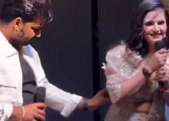 पवन सिंह द्वारा गंदी हरकत करने पर अंजलि राघव ने क्या कहा? - Panchayati Times