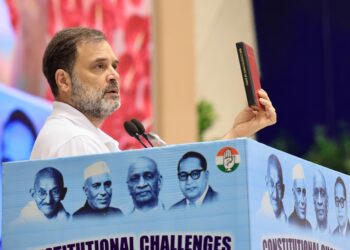 राहुल गांधी को मानहानि केस में मिली जमानत   - Panchayati Times