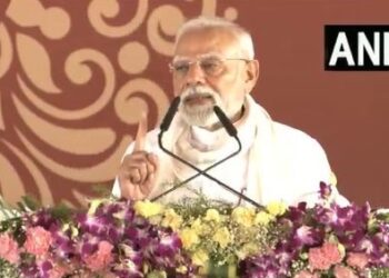 pm modi in varanasi