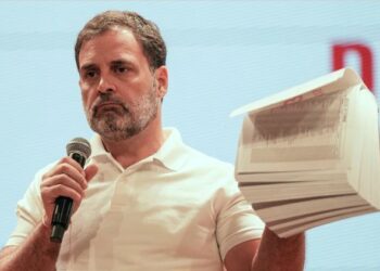 Rahul Gandhi demands complete electronic voter list from Election Commission at 'Vote Adhikar Rally' in Bengaluru