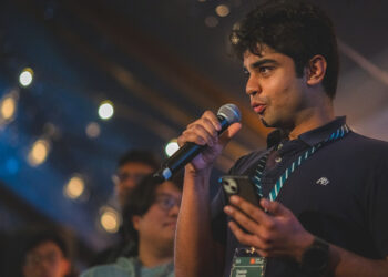 Indian CEO Daksh Gupta is offering jobs with salary of crores, will have to adopt 9-9-6 work culture; Know what it is?