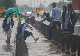 Orange alert for heavy rain in Gurugram today, WFH in offices and online classes in schools