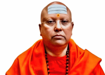 दिल्ली: स्वामी चैतन्यानंद सरस्वती पर छात्राओं से छेड़छाड़ का गंभीर आरोप - Panchayati Times