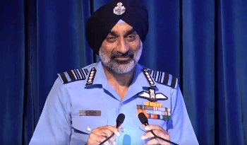 ऑपरेशन सिंदूर में पाकिस्तान के इतने लड़ाकू विमान मार गिराए, वायुसेना प्रमुख एपी सिंह का बड़ा खुलासा - Panchayati Times