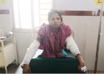 नशेड़ी पति की दरिंदगी, पत्नी पर हमला कर काटे दोनों हाथ  - Panchayati Times